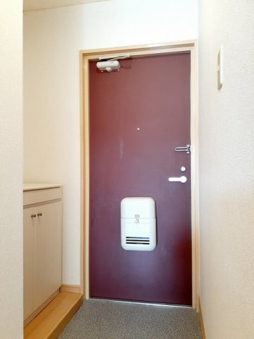 シティマンションタナベの玄関