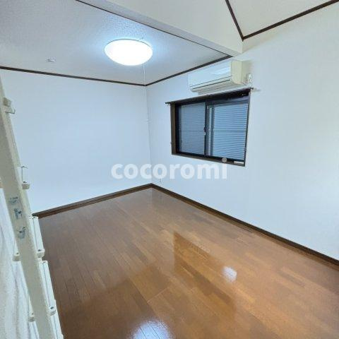 橋本尻江車庫付戸建ての内装