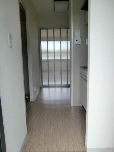 グリーン・ヴィレッジの玄関