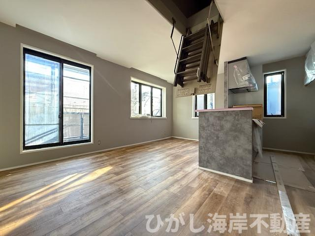 茅ヶ崎市浜須賀　中古戸建の外観|1月23日撮影　リフォーム工事中　現地外観