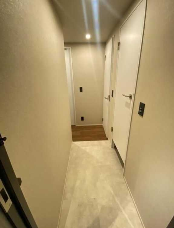 アトリオフラッツ三軒茶屋North　フリーレント　礼金０　新築の玄関