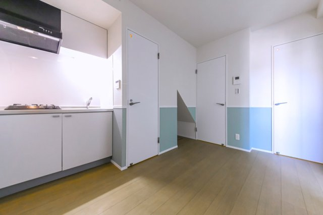 KINOE STUDIOの居間・リビング