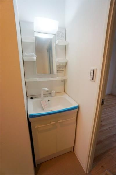 RMO ｱｰﾙｴﾑｵｰの独立洗面台