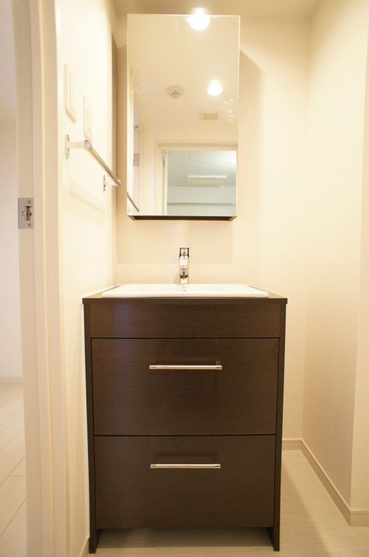 リブリ・FERIOⅣの独立洗面台