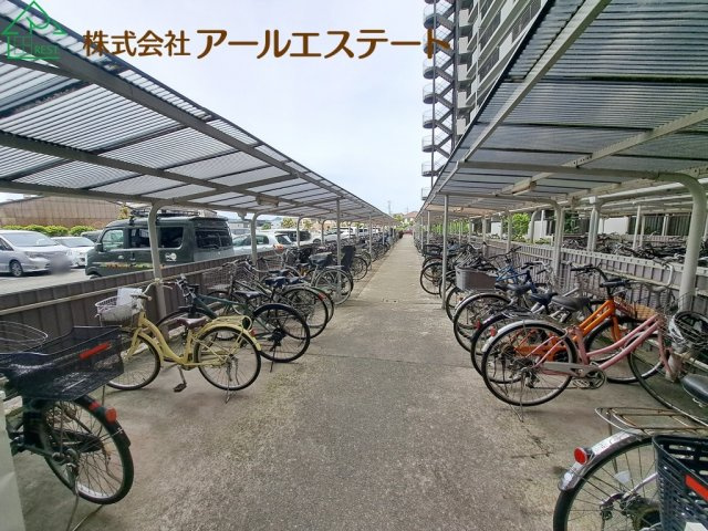 ネオハイツ姫路アメティ228　山陽電鉄「西飾磨駅」徒歩15分の駐車場