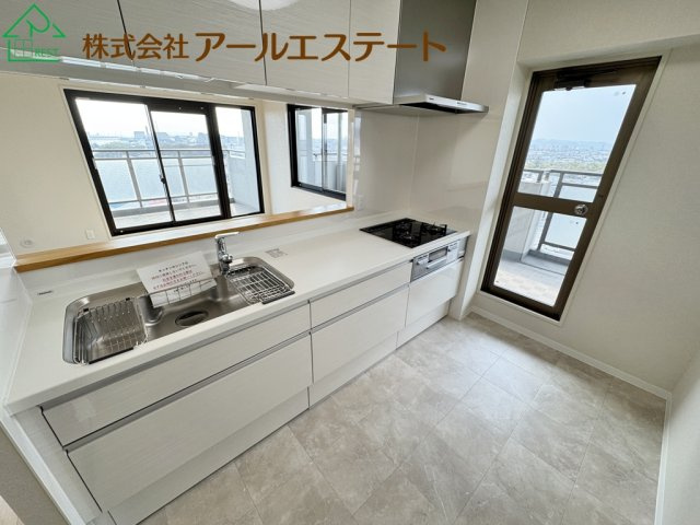 ネオハイツ姫路アメティ228　山陽電鉄「西飾磨駅」徒歩15分のキッチン
