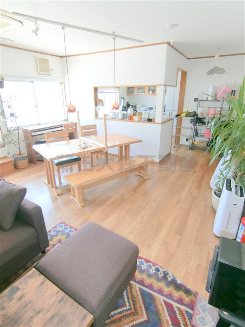 ファインルーム自由が丘の居間・リビング|共有スペース