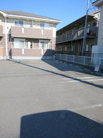 サニー郷東　Ｂの駐車場