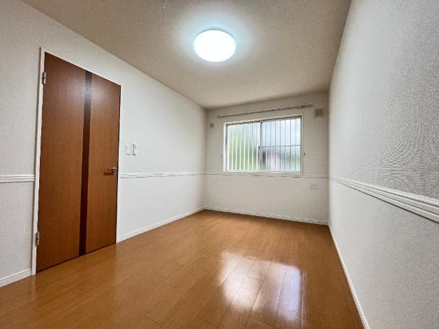 ピソ・フロールの内装|洋室