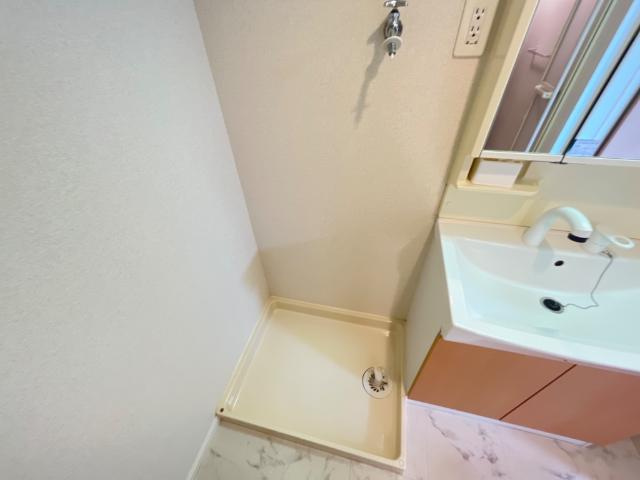 フェリーチェのその他|洗濯機置場