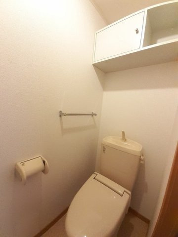 ガーデン　ハウス　緑丘Ａのトイレ