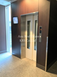 【その他共用部分】 | エレベーターは防犯カメラが付いているので、安心です♪