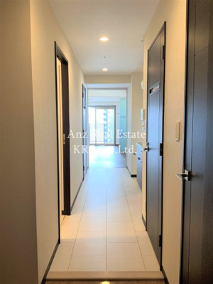 【ロビー】 | ネットフローラ阿波座 | 玄関より撮影♪シックな色合い♪