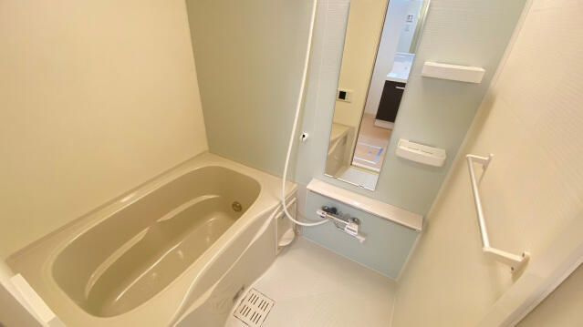 スカイグランデ新御徒町の浴室