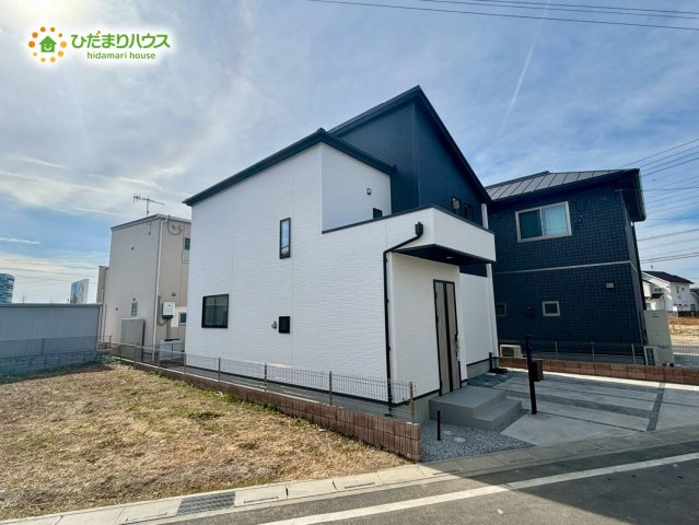 熊谷市上之　3期　新築一戸建て　グラファーレ　02