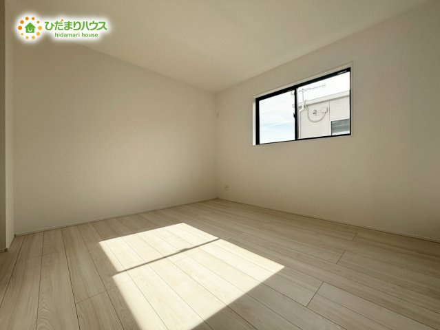 熊谷市上之　3期　新築一戸建て　グラファーレ　02の洋室|お子様のお部屋や趣味の空間など、用途に合わせて柔軟に活用が可能。
クローゼットも完備されているため、お部屋を広く使うことができます♪