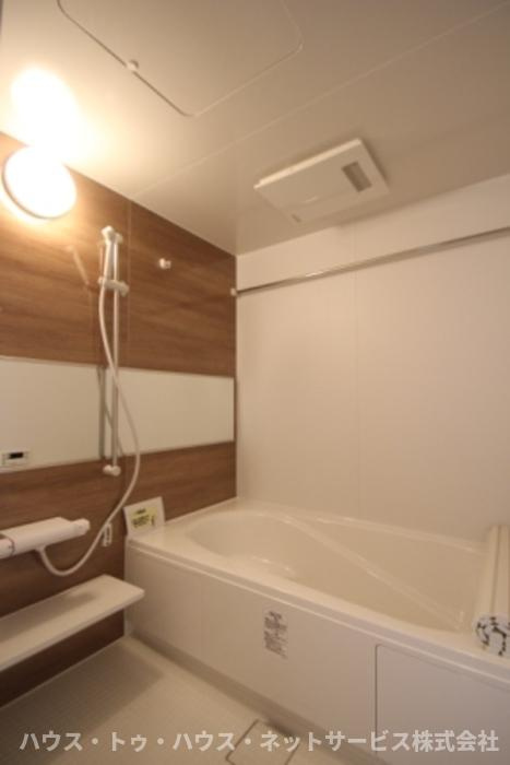 ヴェルデ大島田の浴室