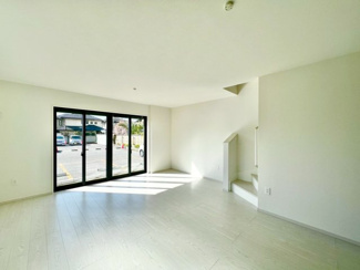 【居間・リビング】 | 高師浜２丁目　新築分譲住宅　全３区画