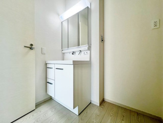 【独立洗面台】 | 高師浜２丁目　新築分譲住宅　全３区画