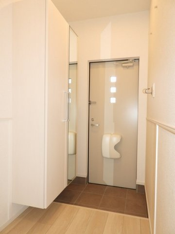 カーサ　ルーナの玄関