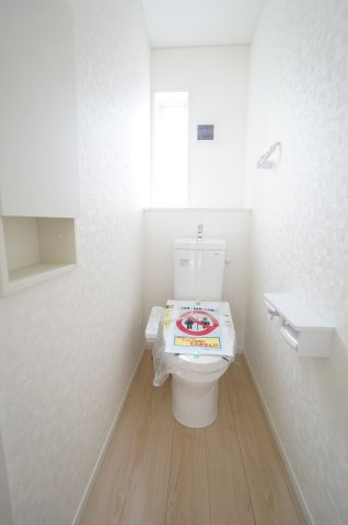 クレイドルガーデン常滑市中大流　1号棟の浴室|雨の日のお洗濯に大活躍な浴室乾燥機付！広々浴室1坪タイプ！