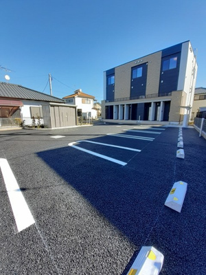 【駐車場】 | ルピナス・K | 敷地内駐車場があります