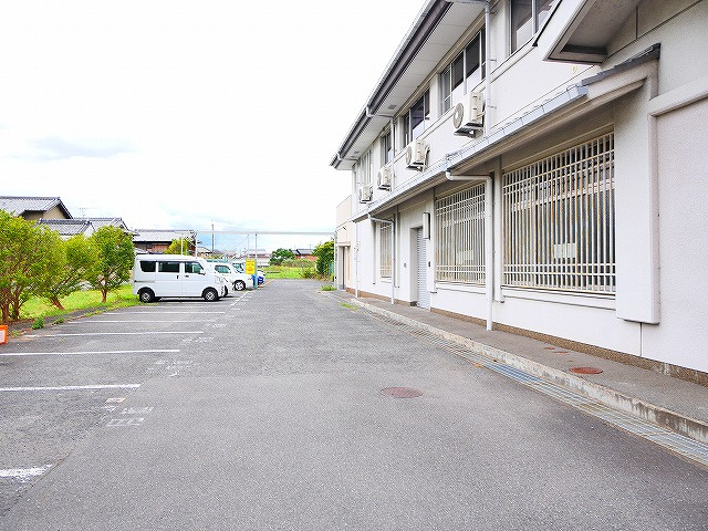 ニシダコーポ　西ノ京の周辺