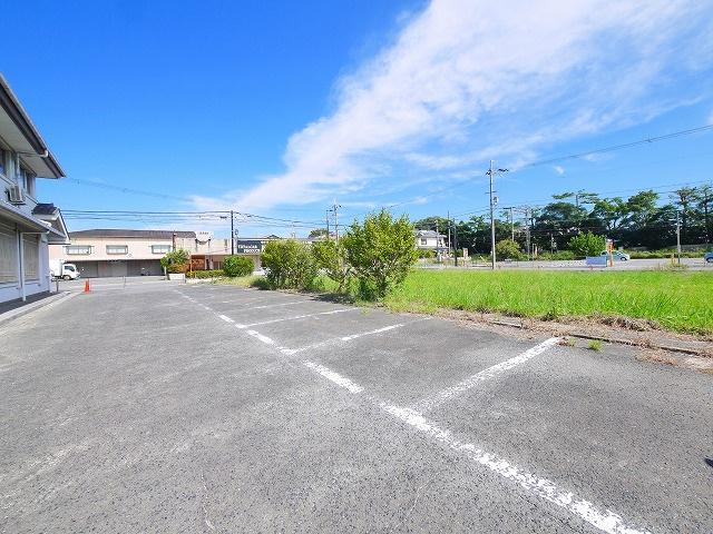 ニシダコーポ　西ノ京の駐車場