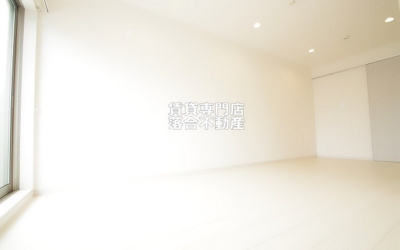 【洋室】 | リブリ・F－Dressrosa.AI | 広々とした洋室