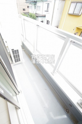 【バルコニー】 | リブリ・F－Dressrosa.AI | 南西向きの明るいバルコニー◎