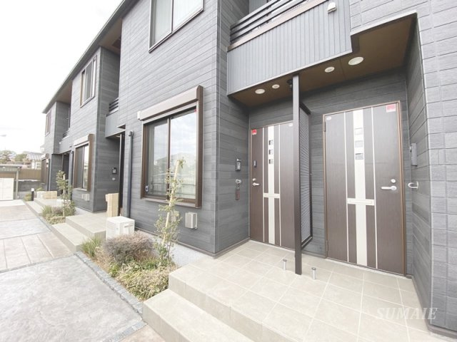 メゾン・ド・クロワールのエントランス|エントランス☆