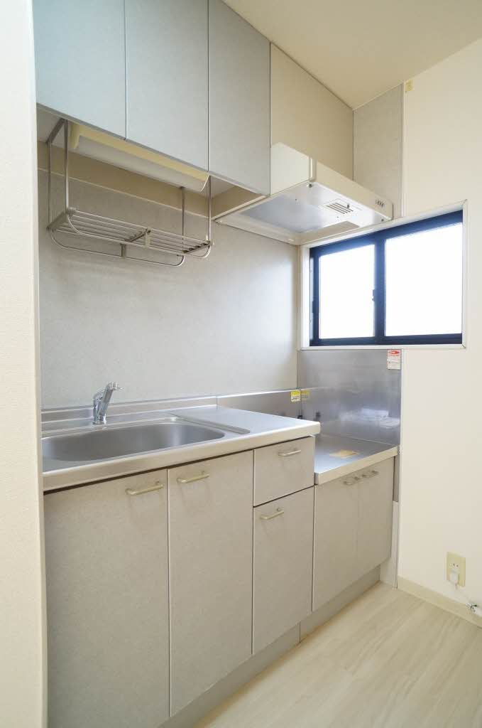 ハイライフシティ北天昌寺Ｂのキッチン