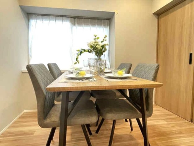 【洋室】 | ＧＳハイム徳丸 | 暖かいひだまりを全身で感じ取れる室内。