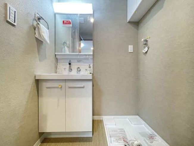 【独立洗面台】 | ＧＳハイム徳丸 | ご家族の1日が始まり、1日の終わりを締めくくる洗面空間。