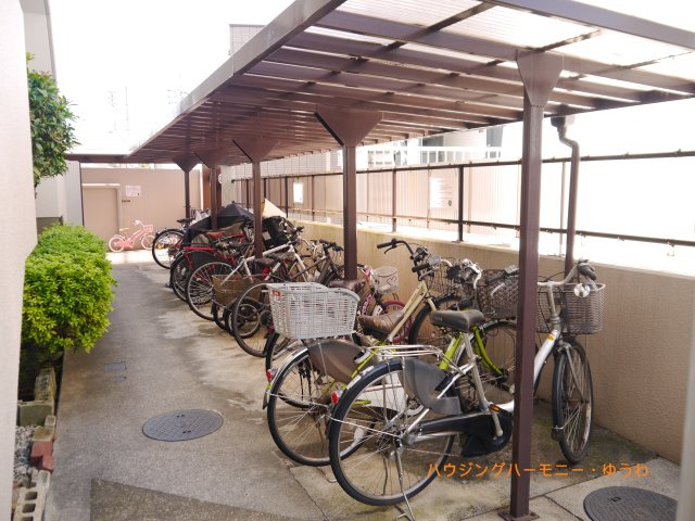 【駐輪場】 | ＧＳハイム徳丸 | 屋根付きの駐輪場となっていますので、雨の日でも大切な自転車が濡れずに済みます。