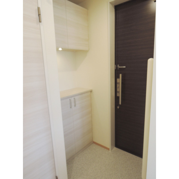 メゾン　グランデの玄関