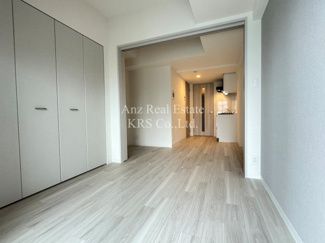 【居間・リビング】 | アプリーレ阿波座南 | 白を基調とした洗練されたお部屋