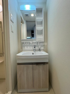 【洗面所】 | アプリーレ阿波座南 | 明るい洗面所です