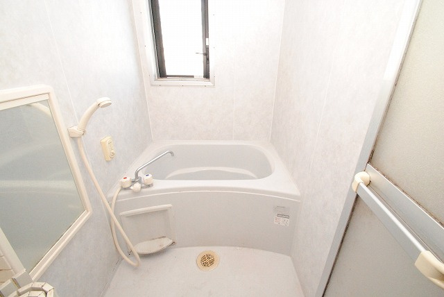 ハミングタウン合川の浴室|お風呂で日々の疲れを落としましょう