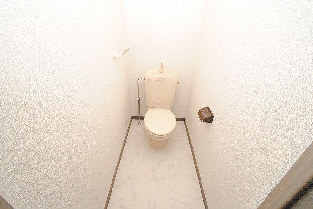 ハミングタウン合川のトイレ|シンプルで使いやすいトイレです