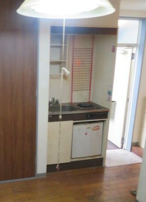 ティファニーいぶき野のキッチン