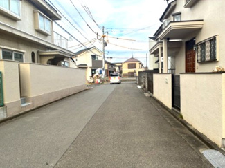 【前面道路含む現地写真】 | 国立市富士見台１丁目　全３棟　A号棟　仲介手数料無料 | 3月18日撮影