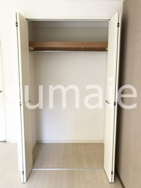 アイビーコートの収納|クローゼットタイプの収納です。