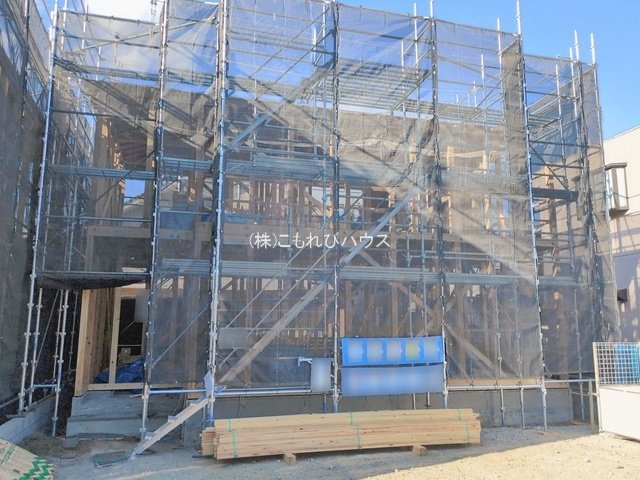 桶川市末広　新築一戸建て　リーブルガーデン　02