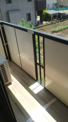 【バルコニー】 | カーサエテルノＢ | バルコニーからの眺めを楽しみながら食事をしませんか