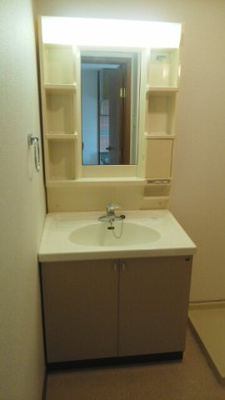 【洗面所】 | カーサエテルノＢ | スペースが確保できる洗面所です