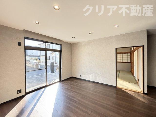 【居間・リビング】 | 高崎市井野町　中古住宅