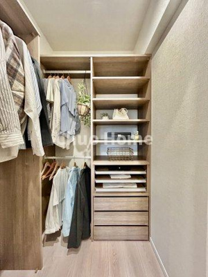 【収納】 | イニシア墨田押上 | ウォークインクローゼット