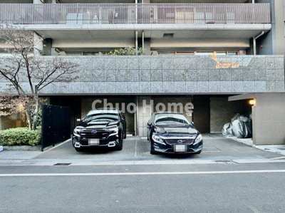 【駐車場】 | イニシア墨田押上 | 【敷地内駐車場】最新の空き状況や費用などの詳細は担当スタッフまでお問い合わせください。