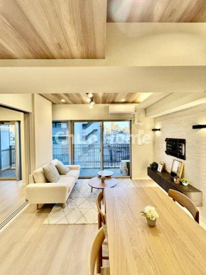 【居間・リビング】 | イニシア墨田押上 | リビングダイニング